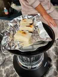 秋キャンプの必需品!お餅焼き器